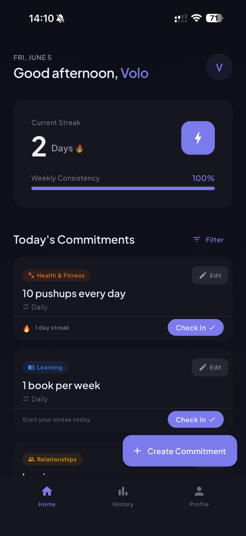 Commit mobile app interface screenshot